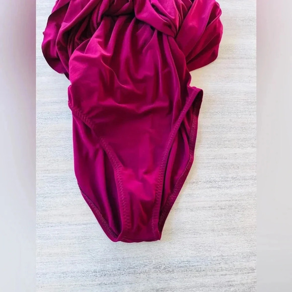 Free People Norma Kamali Diana Mini Dress in Plum Size Small NWOT $195 - Picture 3 of 11